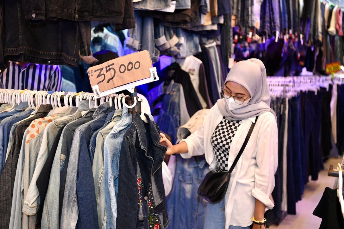 Thrifting dan Sustainable Fashion 2025: Gaya Anak Muda Indonesia yang Ramah Lingkungan
