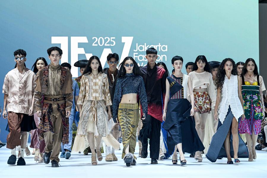 Fashion Indonesia 2025: Transformasi Industri Mode, Tren Sustainable, dan Digital Lifestyle