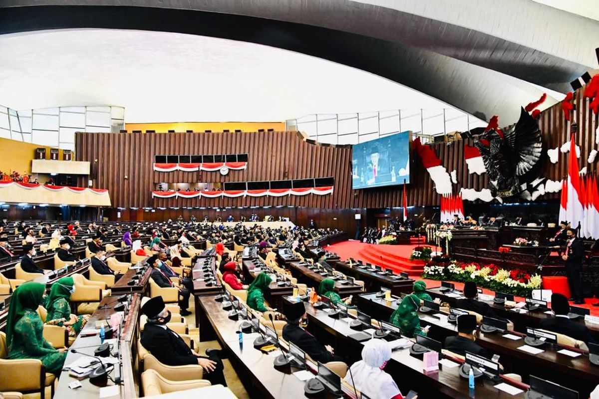 Politik Indonesia 2025: Transformasi Digital, Partai AI, dan Masa Depan Demokrasi