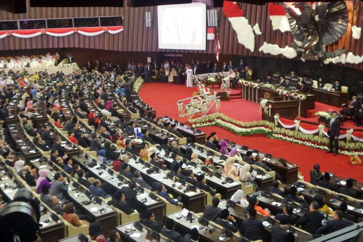 Politik Indonesia 2025: Dinamika Koalisi, Peran Generasi Muda, dan Tantangan Demokrasi Digital